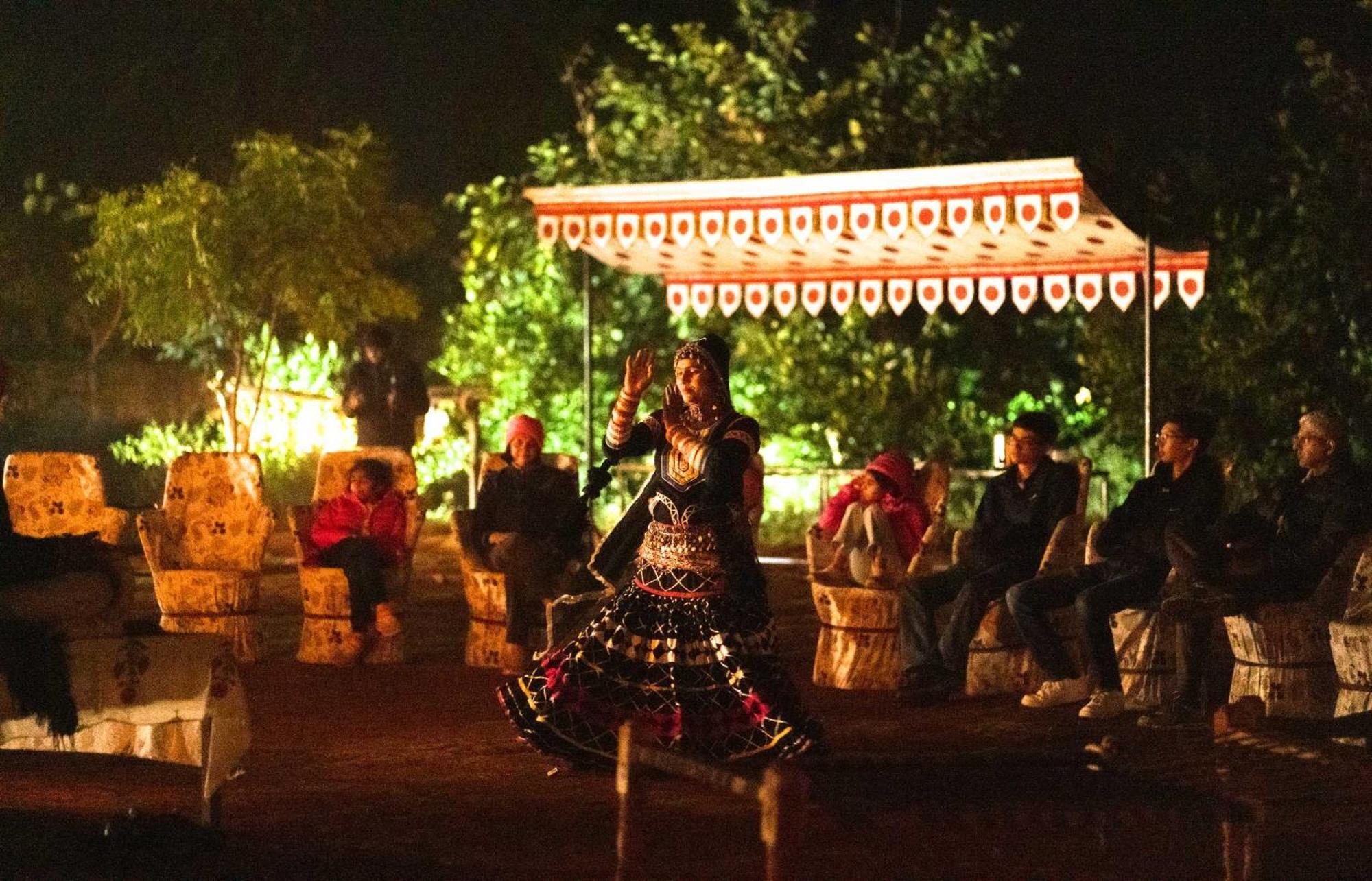 Guldaar Sariska - A Luxury Forest Resort Tehla Luaran gambar