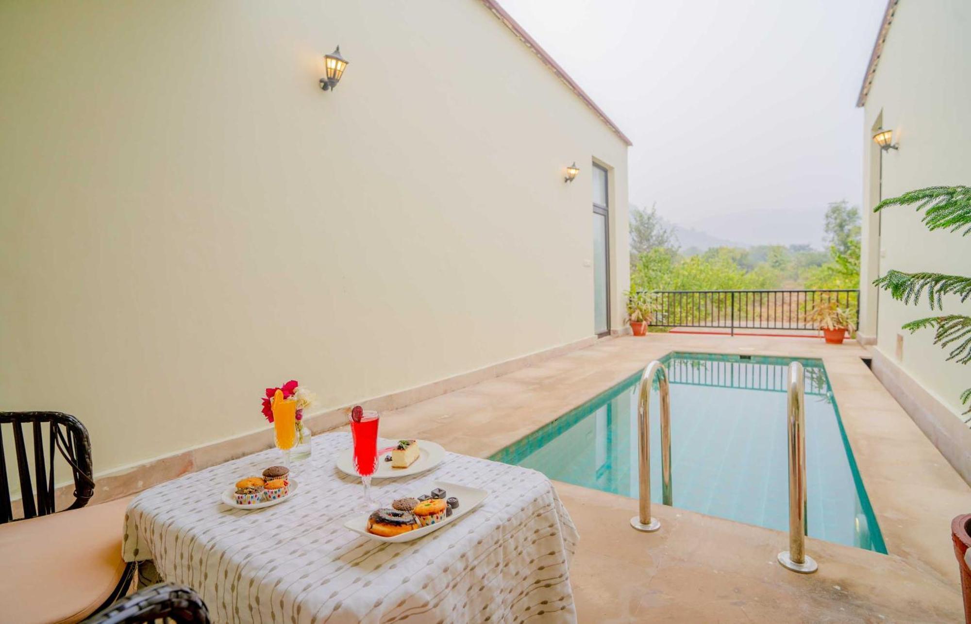 Guldaar Sariska - A Luxury Forest Resort Tehla Luaran gambar