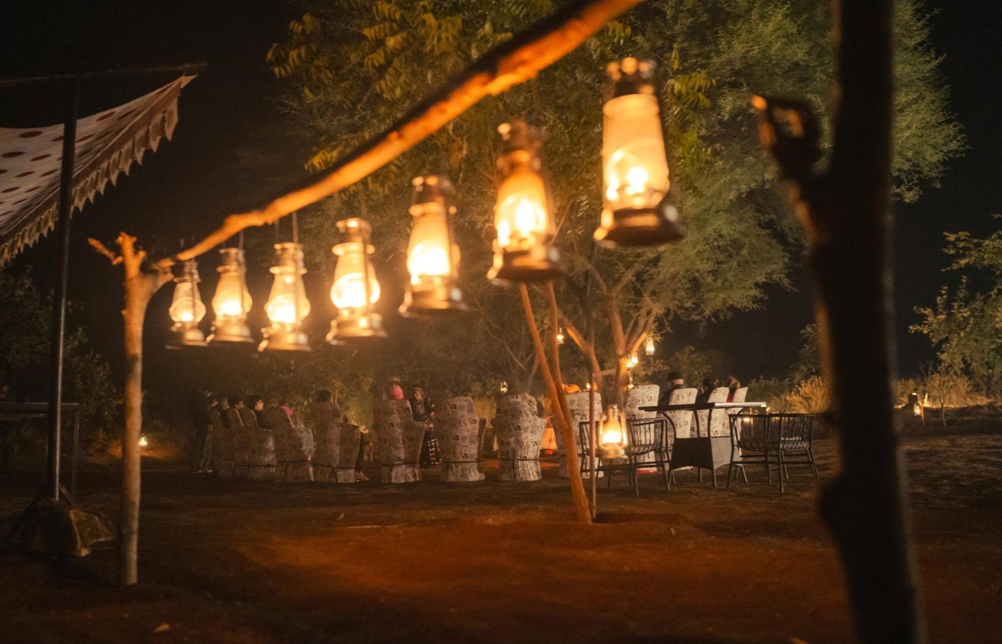 Guldaar Sariska - A Luxury Forest Resort Tehla Luaran gambar